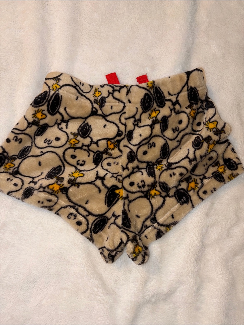 Peanuts Beige Snoopy & Woodstock Fleece Short pajamas